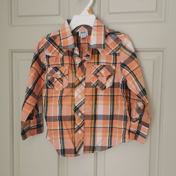 2/$20 Old Navy button down size 3 - Picture 1 of 4
